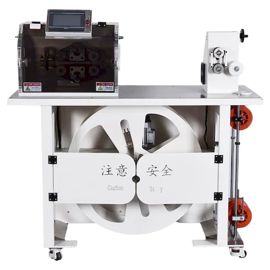 Automatický stroj na řezání vlnitých trubek WPM-245 - Dělicí stroj